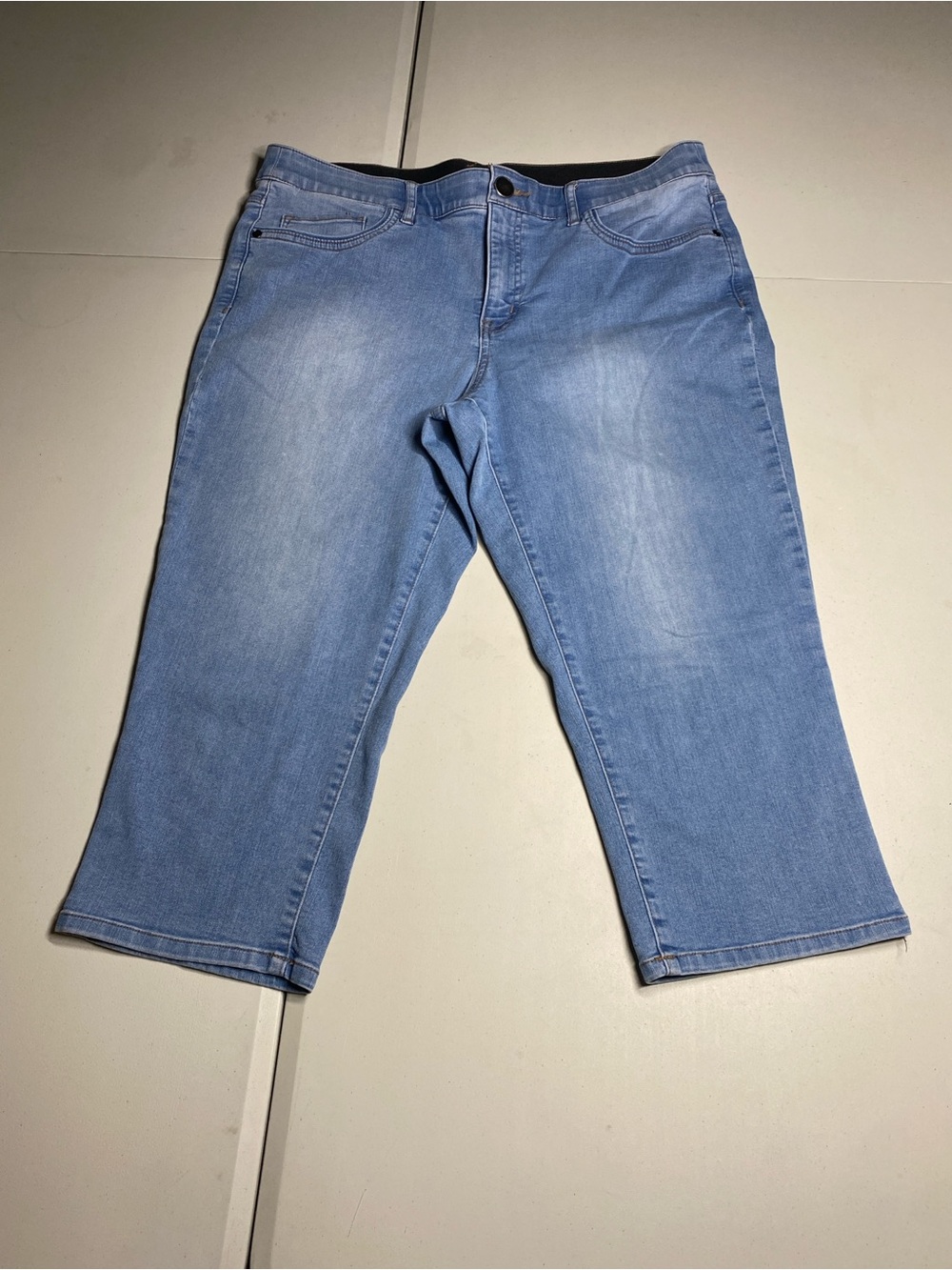 Christopher & Banks Light Wash Cropped Denim Capris